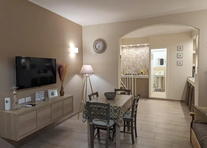 Welcoming House